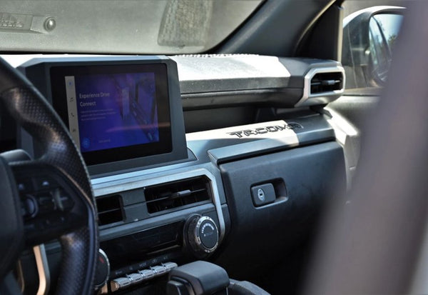 2024 Toyota Tacoma SR5 photo 10