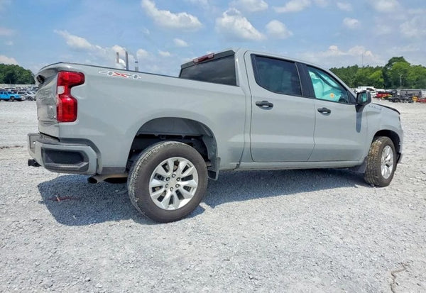 2025 Chevrolet Silverado 1500 Custom vehicle photo 3