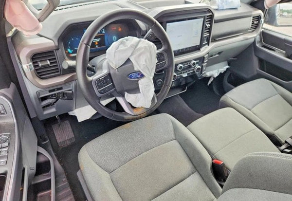 2025 Ford F-150 XLT Pickup 4D 5 1/2 ft photo 9