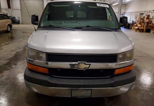 2011 Chevrolet Express LT 3500 photo 5