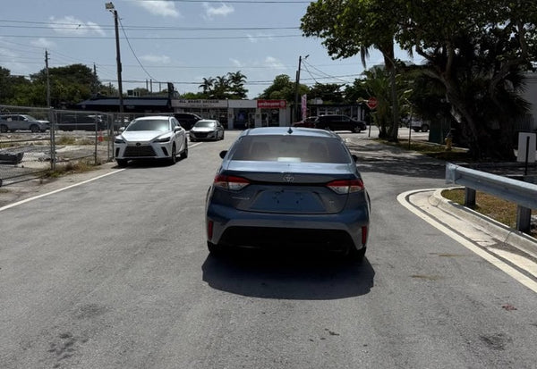 2024 Toyota Corolla LE vehicle photo 8