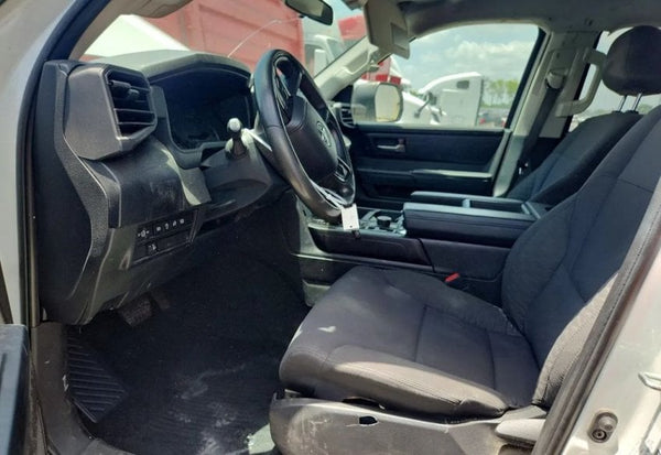 2023 Toyota Tundra SR5 vehicle photo 5