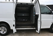 2024 Chevrolet Express 2500 thumbnail 9