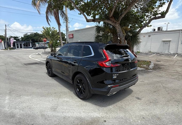 2024 Honda CR-V Hybrid Sport-L vehicle photo 3