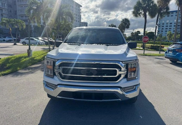 2023 Ford F-150 XLT Pickup 4D 5 1/2 ft photo 3
