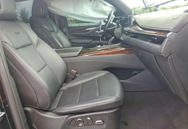 2023 Cadillac Escalade Luxury vehicle photo 8