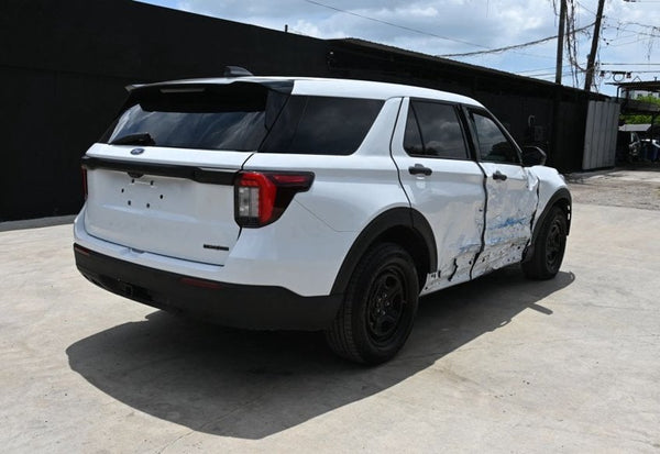2025 Ford Explorer Hybrid Police Interceptor Utility vehicle photo 4