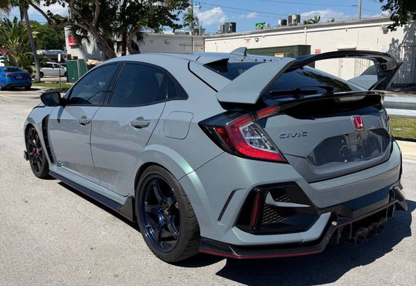 2021 Honda Civic Type R Touring vehicle photo 3