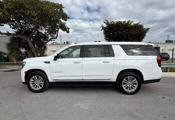 2024 GMC Yukon XL SLT photo 5