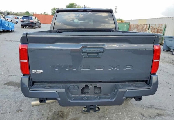 2025 Toyota Tacoma SR5 photo 6