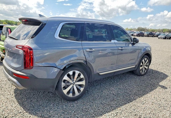 2022 Kia Telluride S vehicle photo 3
