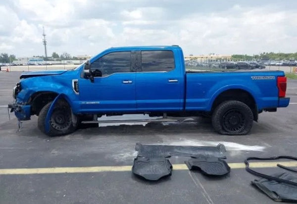2021 Ford F-250 Super Duty Platinum vehicle photo 8