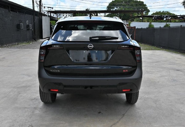 2026 Nissan Kicks SR vehicle photo 7