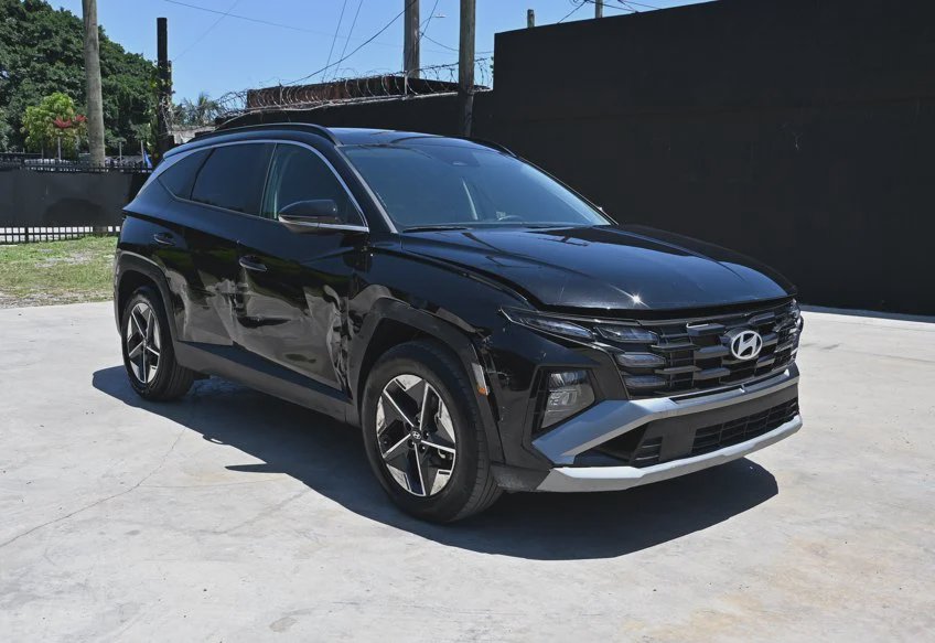 2025 Hyundai TUCSON SEL Convenience main vehicle photo