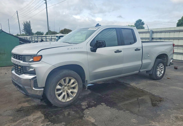 2022 Chevrolet Silverado 1500 Limited Custom photo 12