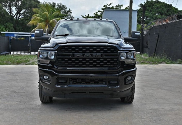 2024 Ram 3500 Big Horn vehicle photo 7
