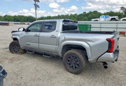 2024 Toyota Tacoma SR5 thumbnail 13