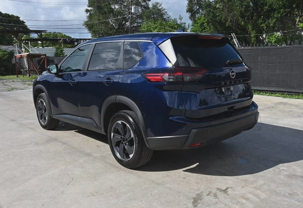 2025 Nissan Rogue SV vehicle photo 3