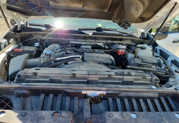 2024 GMC Sierra 3500HD Pro vehicle photo 8