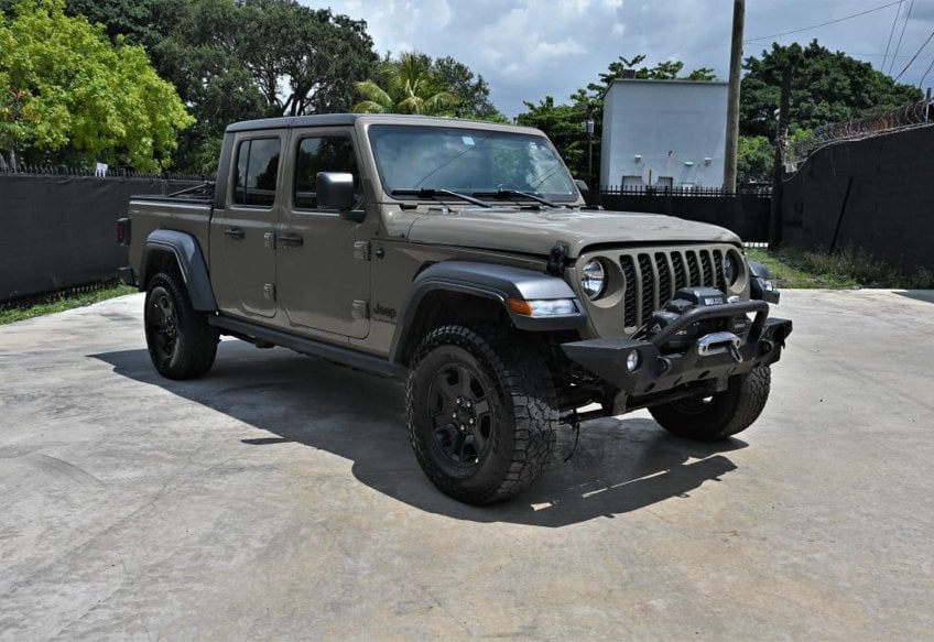 2020 Jeep Gladiator Sport S main vehicle photo