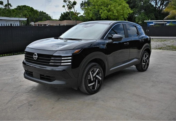 2025 Nissan Kicks SV photo 1