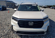 2025 Honda Pilot Touring thumbnail 5