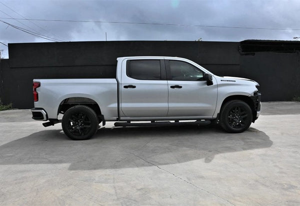 2022 Chevrolet Silverado 1500 Limited Custom photo 6