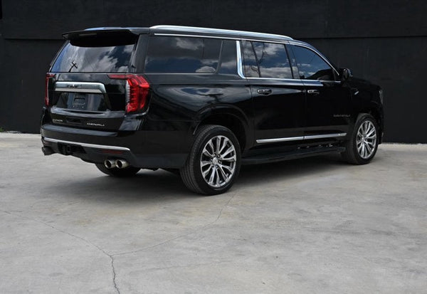 2021 GMC Yukon XL Denali photo 3