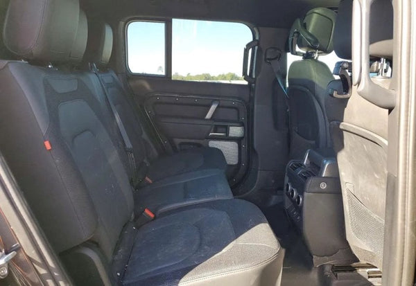 2024 Land Rover Defender 130 P400 Outbound vehicle photo 8