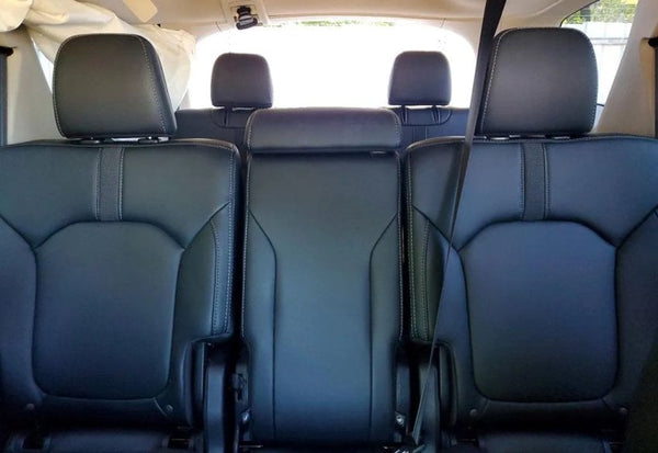 2025 Honda Pilot Touring vehicle photo 11