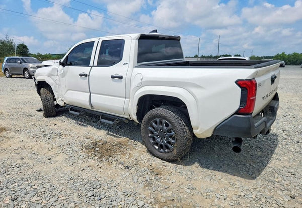 2025 Toyota Tacoma SR vehicle photo 3