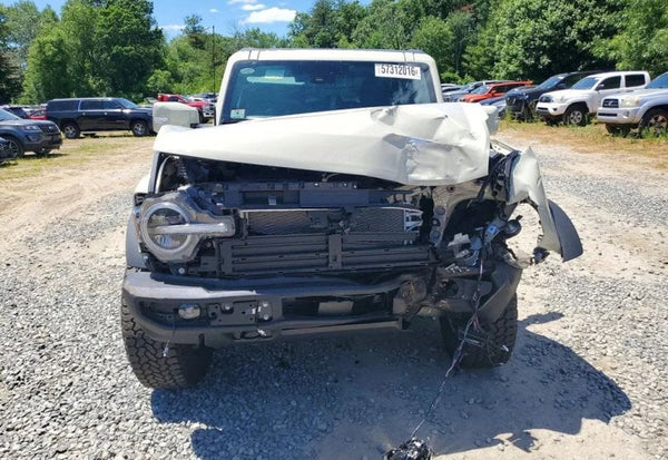 2025 Ford Bronco Outer Banks vehicle photo 5