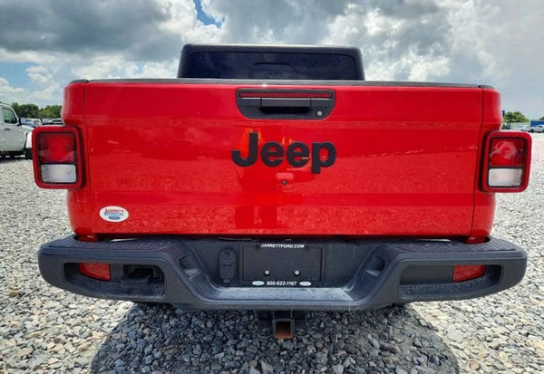 2023 Jeep Gladiator Sport S vehicle photo 6
