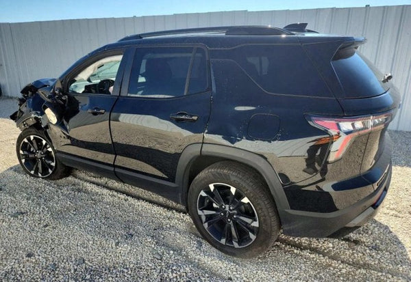 2025 Chevrolet Equinox RS Sport Utility 4D vehicle photo 4