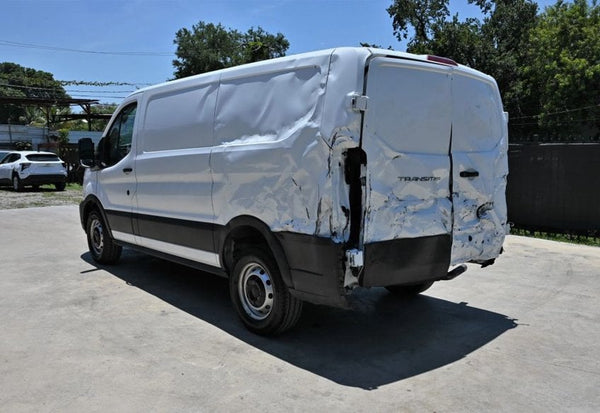 2024 Ford Transit 250 photo 4