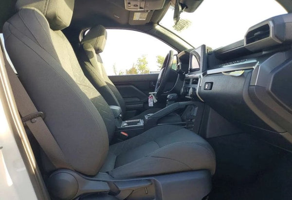 2025 Toyota Tacoma SR5 photo 8