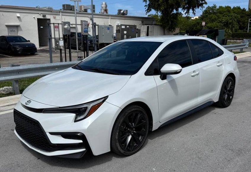 2023 Toyota Corolla SE