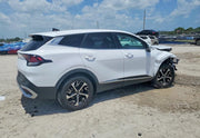 2025 Kia Sportage EX thumbnail 4