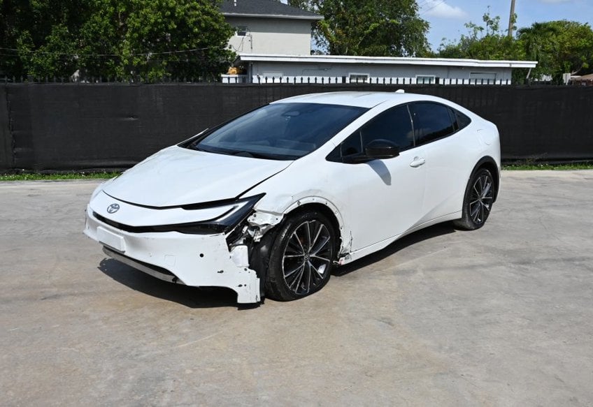 2023 Toyota Prius XLE