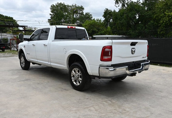 2022 Ram 3500 Laramie photo 3