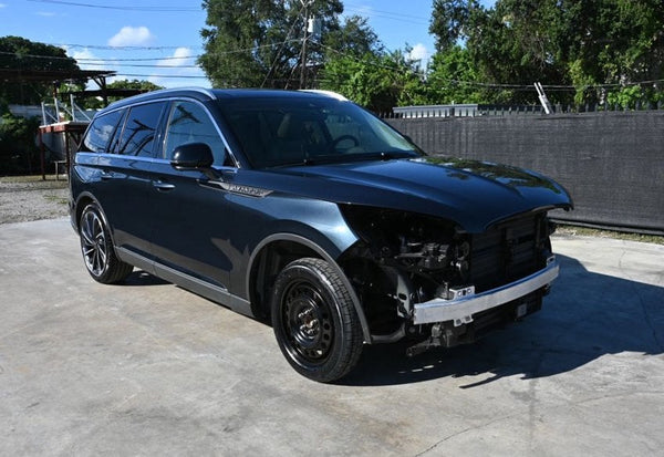 2024 Lincoln Aviator Reserve vehicle photo 2