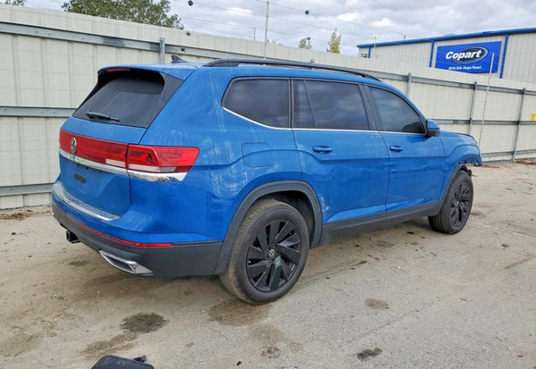 2025 Volkswagen Atlas SE photo 3