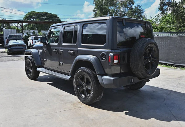 2022 Jeep Wrangler Unlimited Sport vehicle photo 3