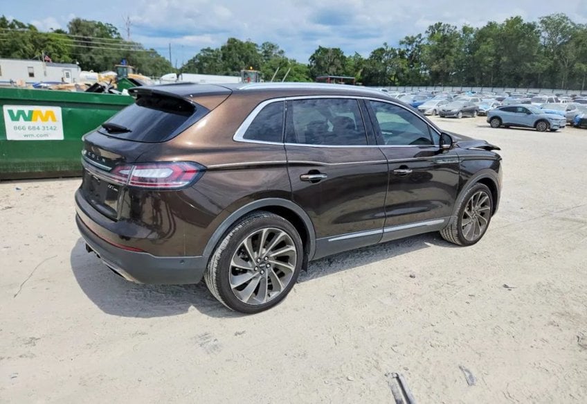 2020 Lincoln Nautilus Reserve