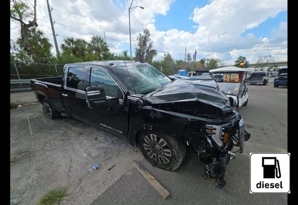 2024 GMC Sierra 3500HD Denali Ultimate photo 1