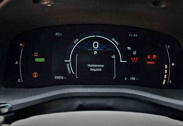 2025 Toyota Camry SE photo 9