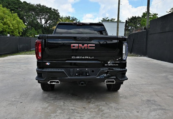2023 GMC Sierra 1500 Denali photo 7