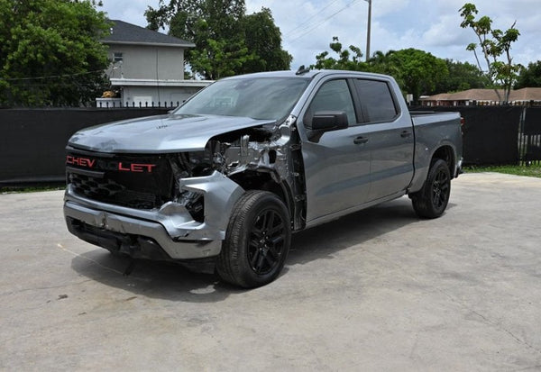 2024 Chevrolet Silverado 1500 Custom vehicle photo 2