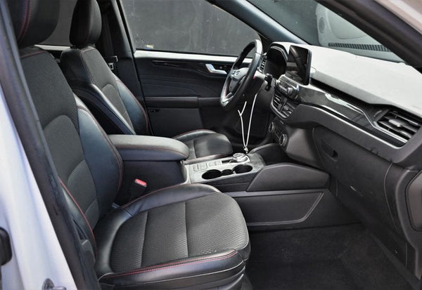 2023 Ford Escape ST-Line photo 12
