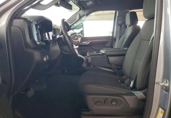 2025 GMC Sierra 3500HD SLE photo 6